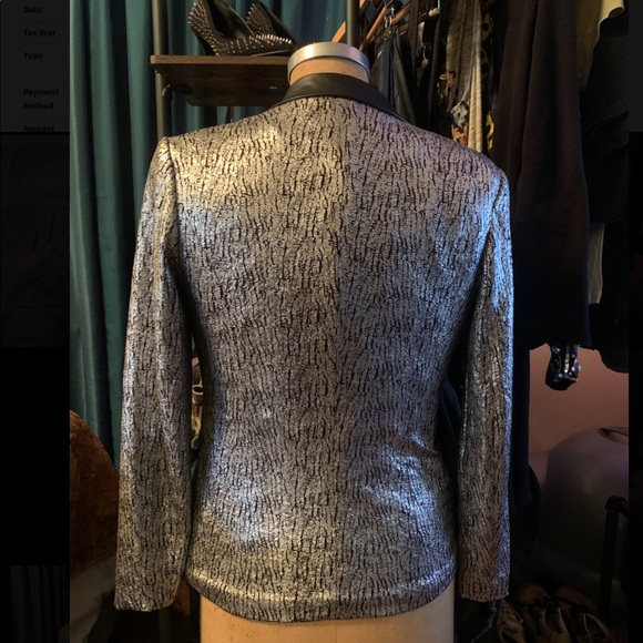 Retro Silver & Black Jacket - Picture 2 of 3
